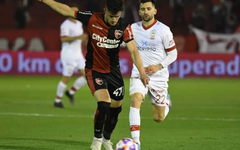 Nhận định hai đội Newells Old Boys vs Huracan